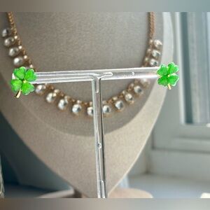 🌟BUY 1 GET 1 FREE🌟 BRAND NEW Four Leaf Clover Studs